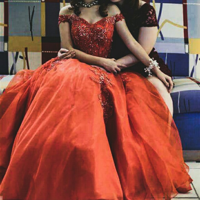 FOR SALE DEBUT JS PROM BALL GOWN Layered gown off shoulder