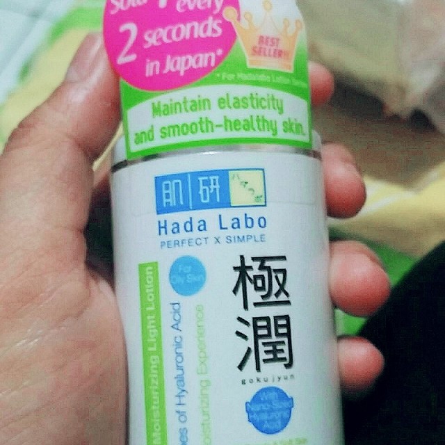 Hada Labo Gokujyun Ultimate Moisturizing Light Lotion Hydrating Toner For Oily Skin Kesehatan Kecantikan Kulit Sabun Tubuh Di Carousell