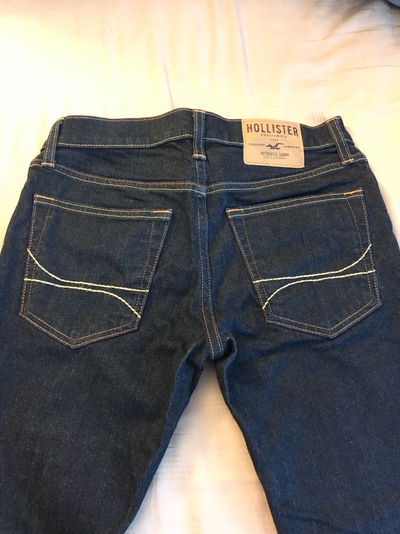 dark blue hollister jeans