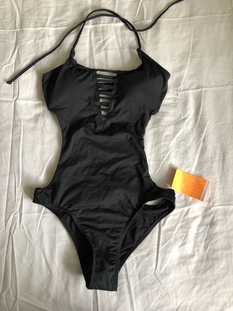 Swimsuit One piece Ripcurl (New), Women's Fashion, Swimwear, Bikinis ...
