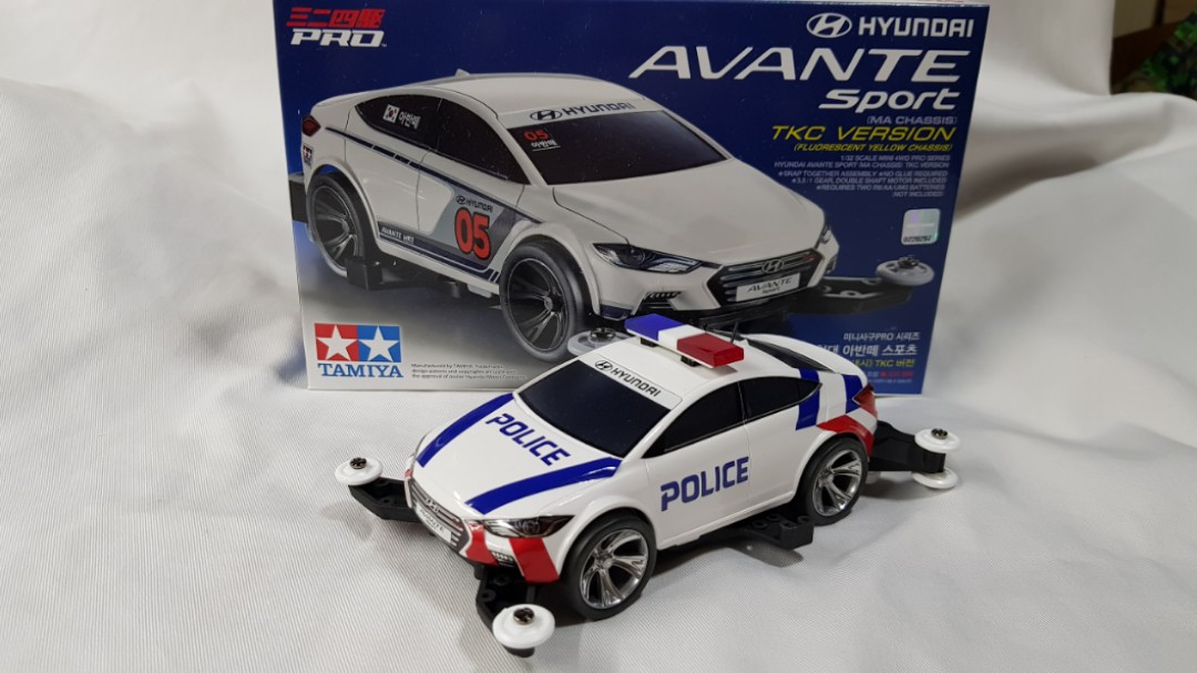 tamiya police car