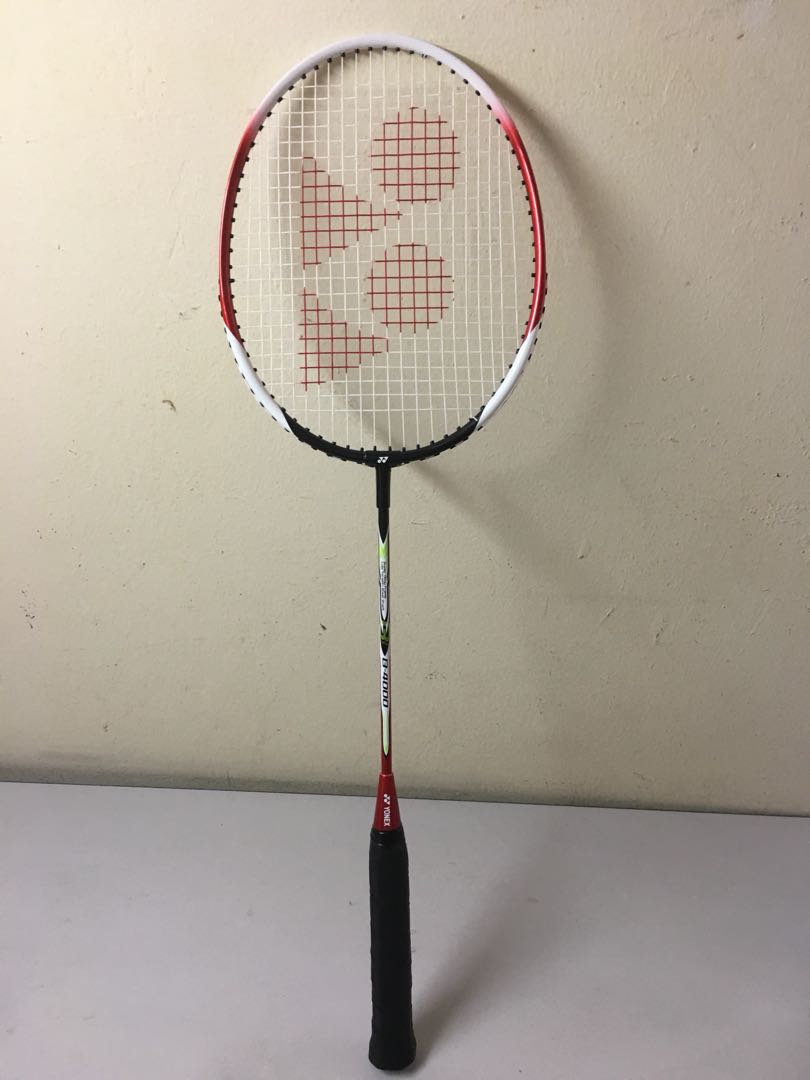 yonex racket under 4000