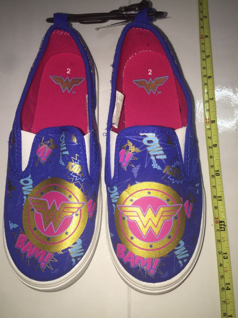 Official DC Comics Wonder Woman Canvas Shoes New with Tags 