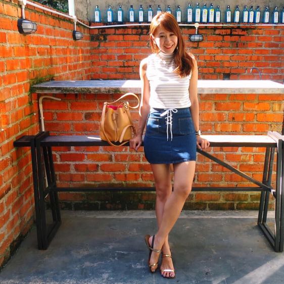 denim skirt with tie belt