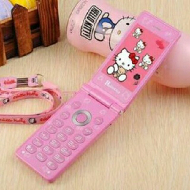 Hello Kitty D10 flip phone, Mobile Phones & Gadgets, Mobile Phones ...
