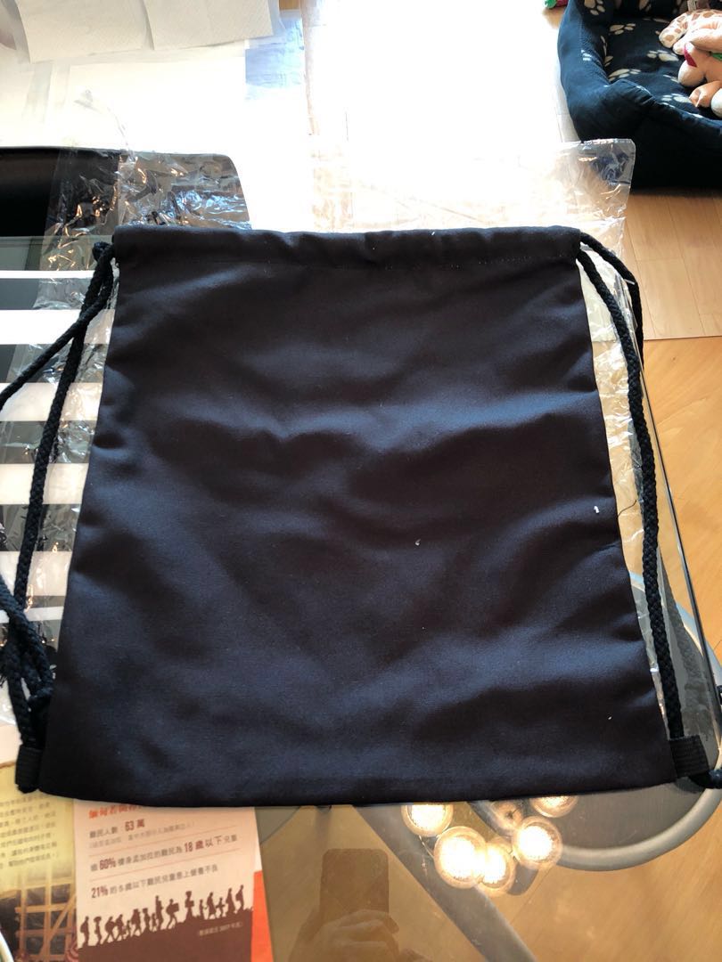 Kumamon drawstring backpack （分類：背包）位於 Hong Kong。 由 coffee817 提交（商品編號 161689184，圖片 2）。簡介： 。