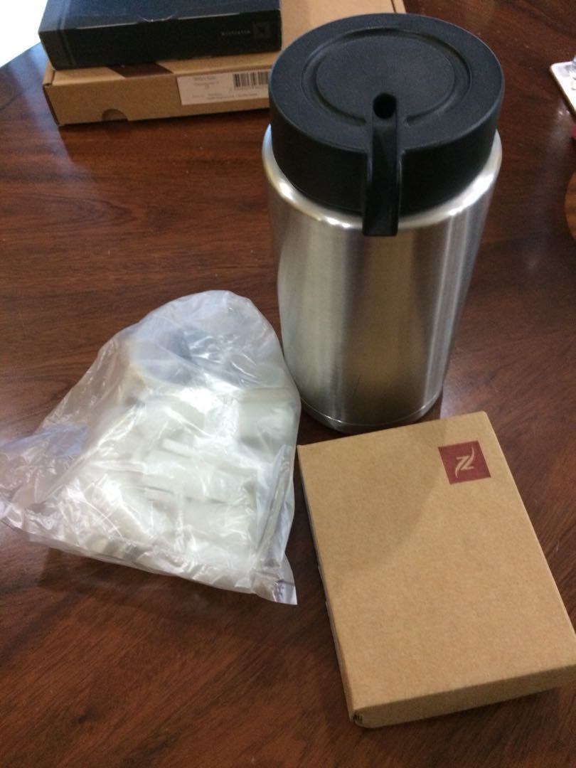 Nespresso Coffee Machine GEMINI/CS 220 with free coffee capsules (50pcs