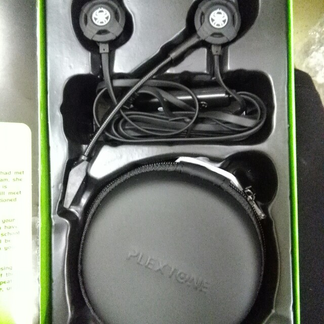 Plextone g30 earphone for gaming with 