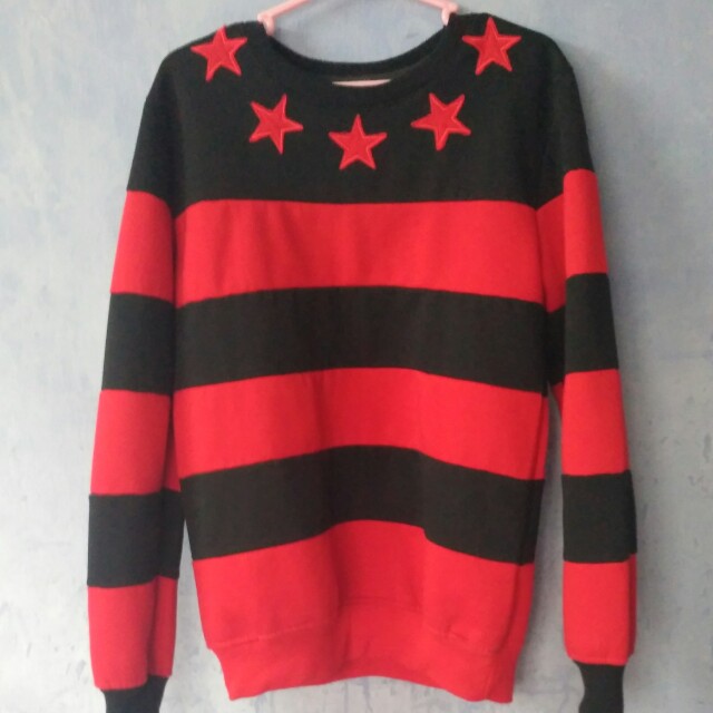 Replica Givenchy star sweatshirt Men s Fashion Tops Sets