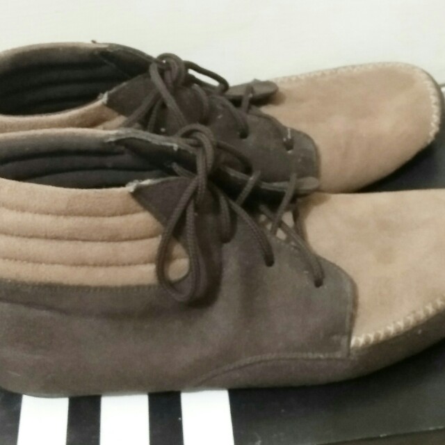 Sepatu Boots Elizabeth Fesyen Wanita Sepatu Di Carousell