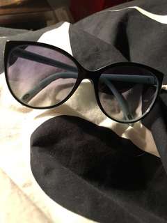Authentic Tiffany sunglasses in brand new condition Authentic Tiffany sunglasses in brand new condition