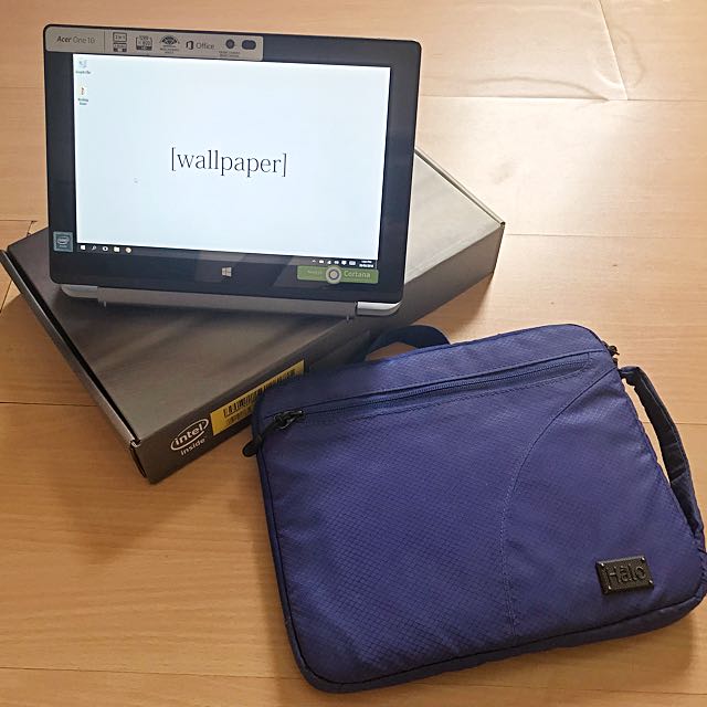 Acer One 10 (2 in 1 Laptop/Tablet, 10.1 inch Display, 500GB HDD, 2GB