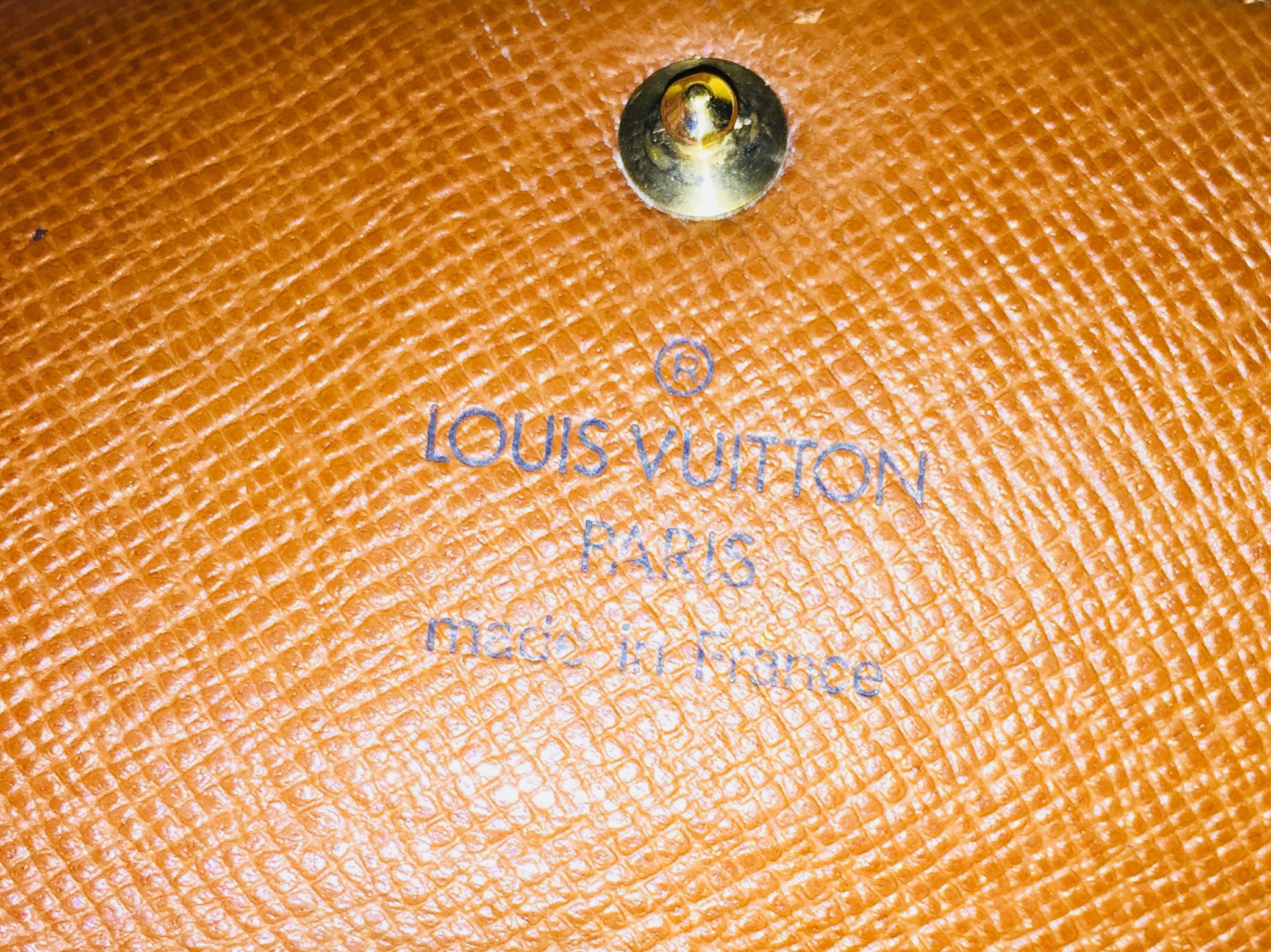 Authentic Louis Vuitton Multi Cles 4 Ring keyholder (Category: Luxury Bags & Wallets) located in Baguio. Submitted by myvinatgepieces (Listing ID 161950550, Image 3). Description: 💯 Authentic Preloved LV keyholder/ wallet Good used condition With signs of wear Intact Date code The case is a three sided folder of Louis Vuitton monogram toile canvas on the exterior. The interior is a chocolate brown leather. The central panel has a brass top bar w
