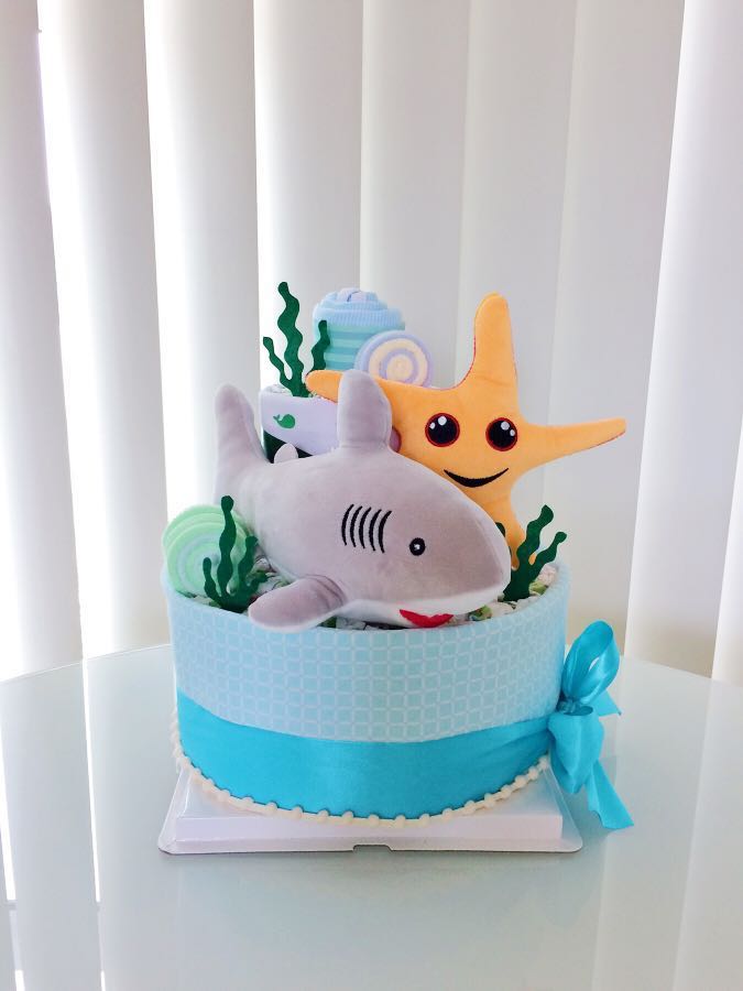 baby shark diaper cake