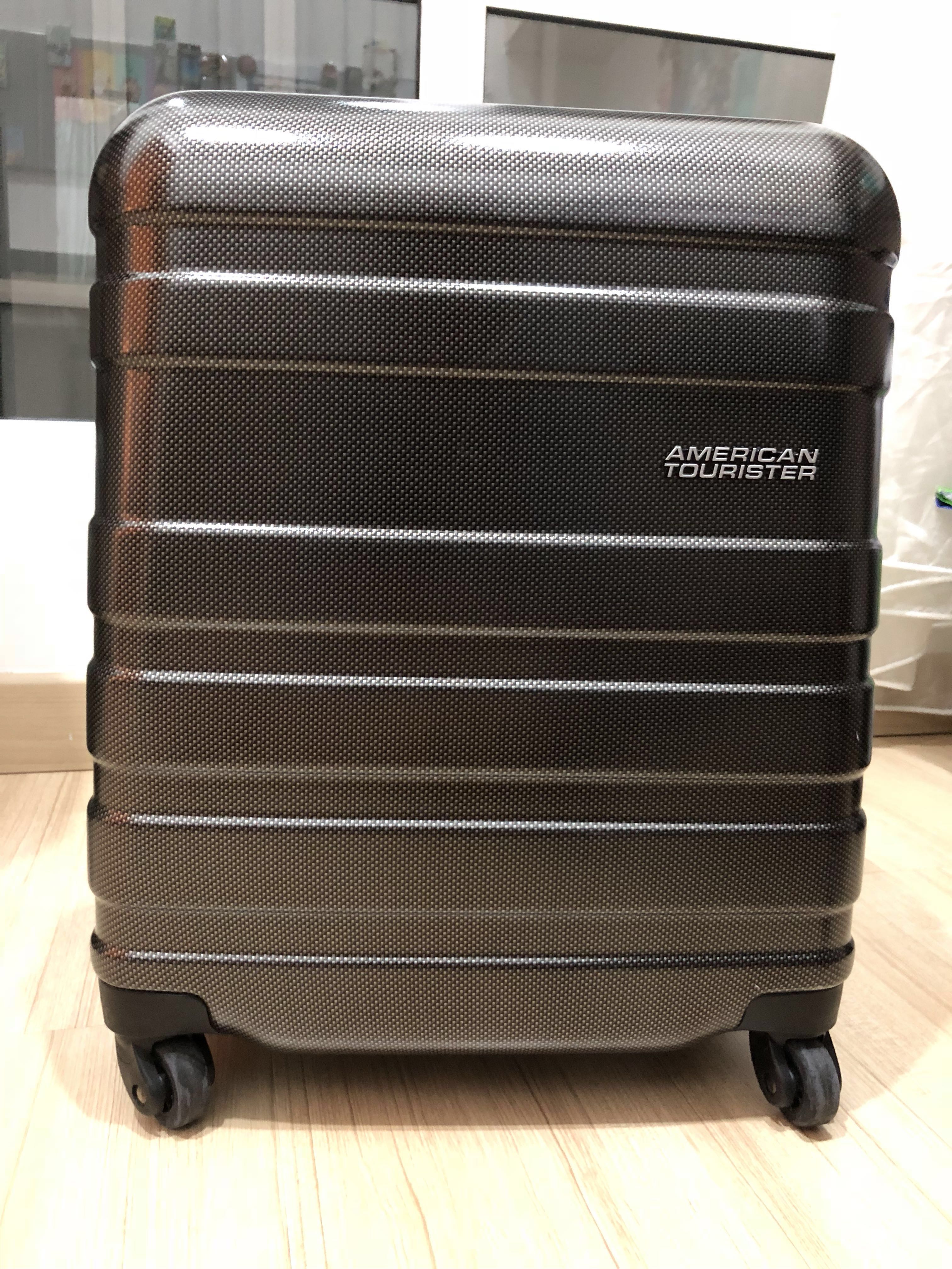 American tourister hs clearance mv+ deluxe spinner 50cm