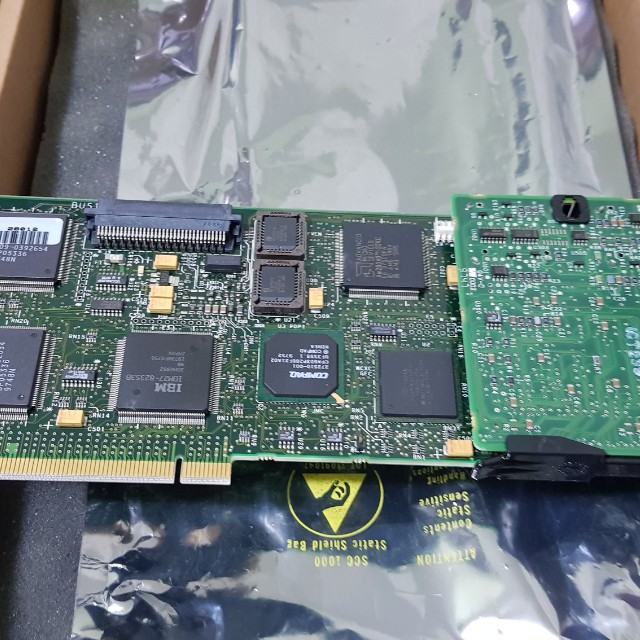 Compaq Smart 2DH Array Controller (Category: Laptops & Notebooks) located in Singapore. Submitted by trytagger (Listing ID 161796724, Image 3). Description: As-is item.