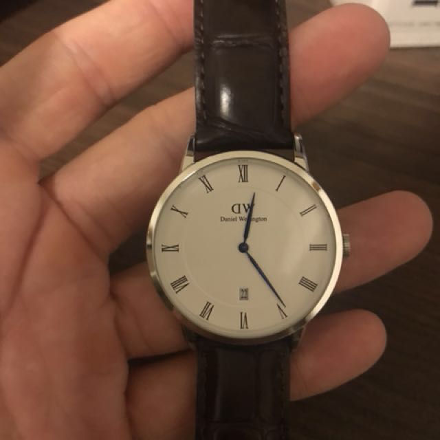 Daniel Wellington Dapper 38mm Luxury Watches on Carousell