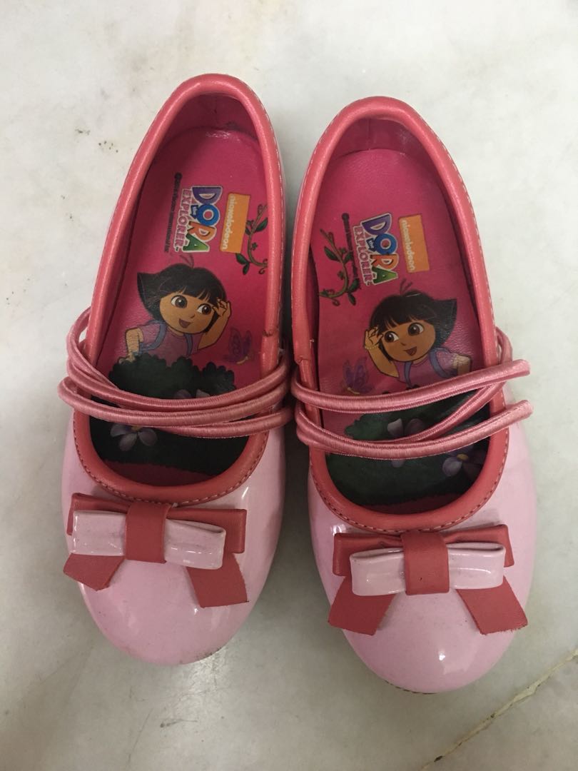 Dora Explorer Shoe, Babies & Kids, Babies & Kids Fashion on Carousell