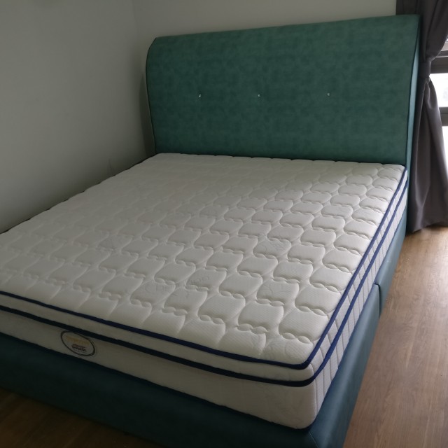 Dream King Size Bed, Furniture & Home Living, Furniture, Bed Frames