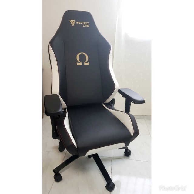 Gaming Chair Secretlab Omega 2018 Furniture Tables Chairs On Carousell