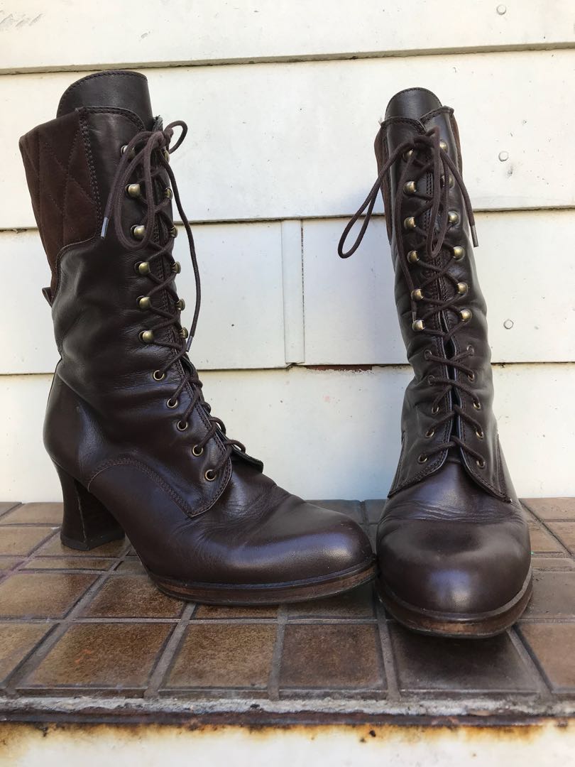 Handmade brown leather lace up 