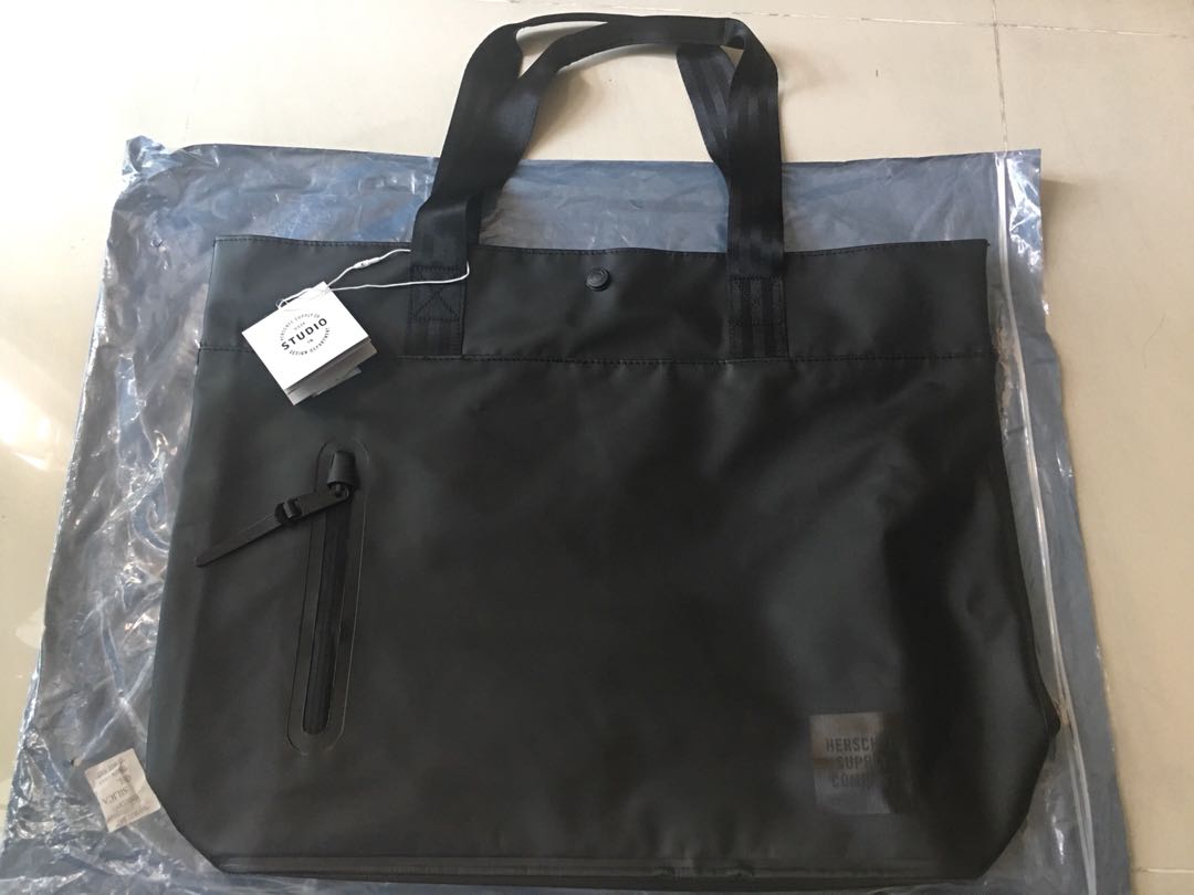 herschel alexander tote