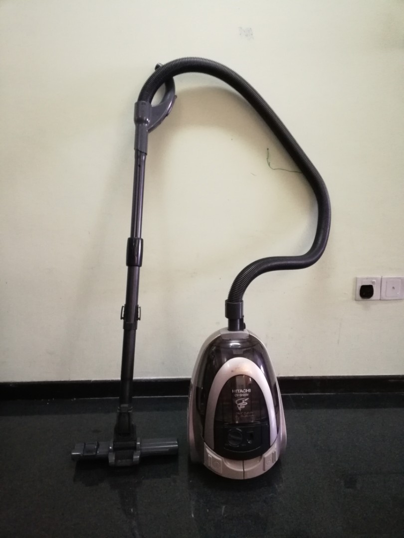 Hitachi CVSH20V Cyclone Vacuum Cleaner, Home Appliances on Carousell