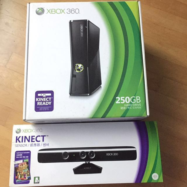 Microsoft Xbox 360 250GB Console (NTSC-J, Japan) - Used, No Box, Hand Towels Included