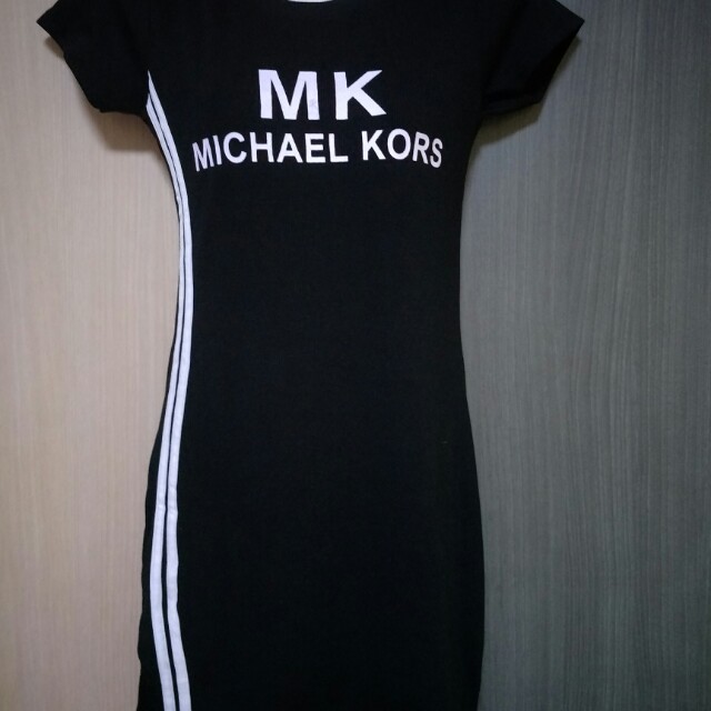 mk t shirt dress