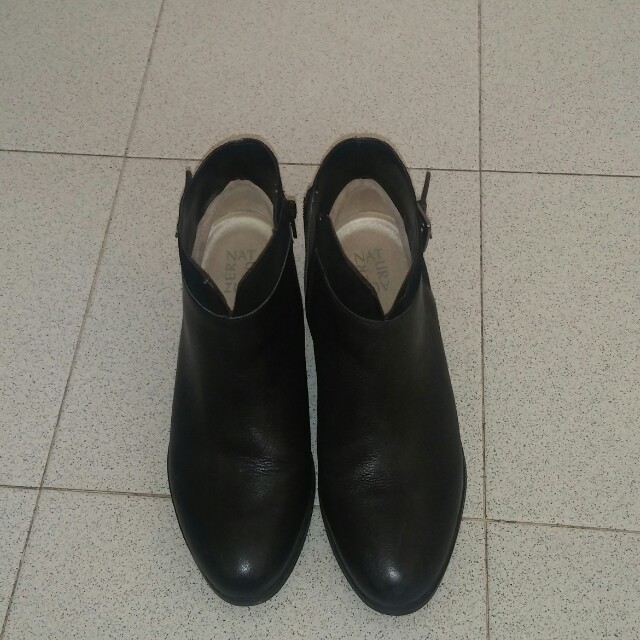 Naturalizer Wanya boots