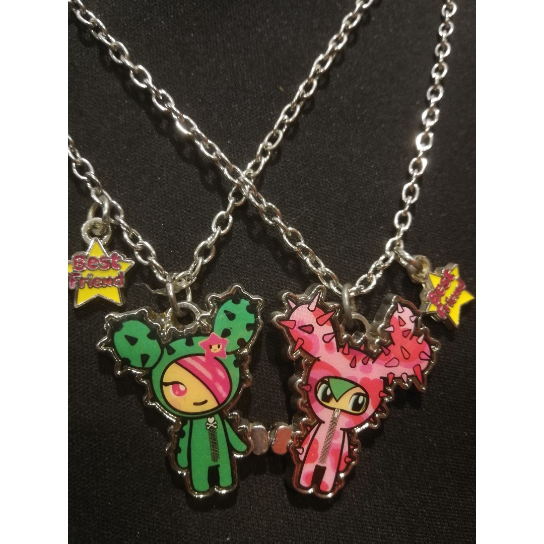 Cactus friendship necklace top