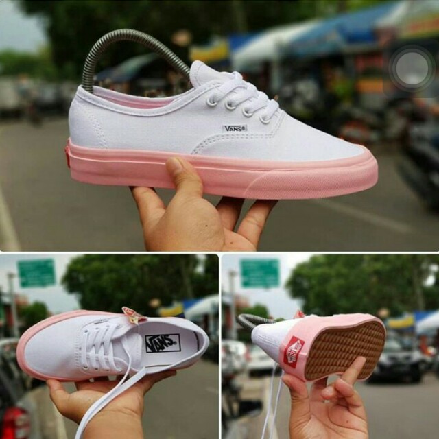 vans authentic white pink