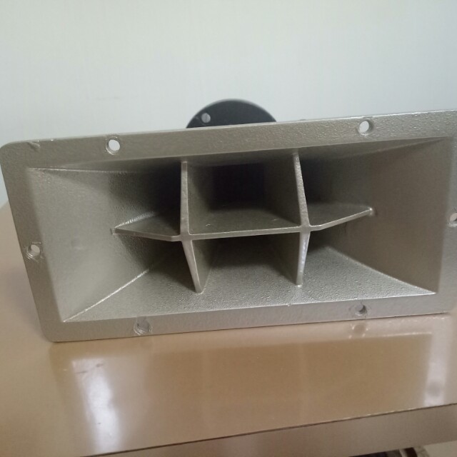 Vintage horn tweeter = one pair, Audio, Other Audio Equipment on Carousell