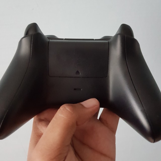 XBOX ONE CONTROLLER, Video Gaming, Gaming Accessories, Controllers on
