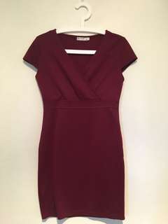 Fitted wrap dress