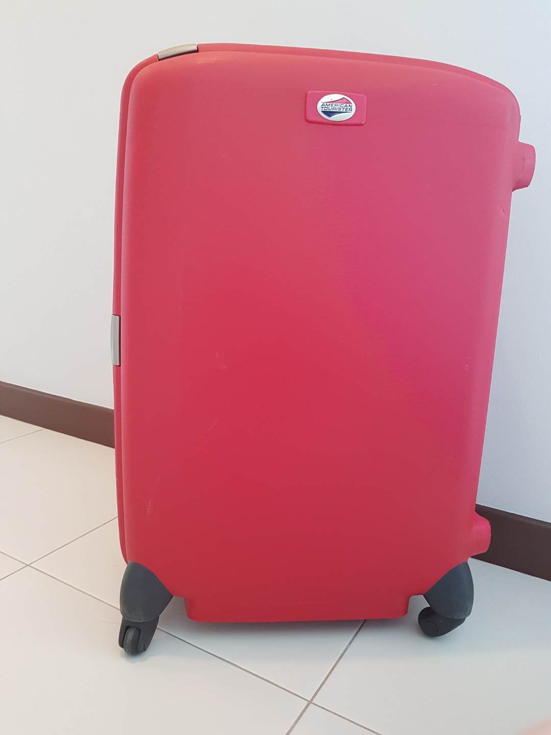 american tourister hard shell luggage