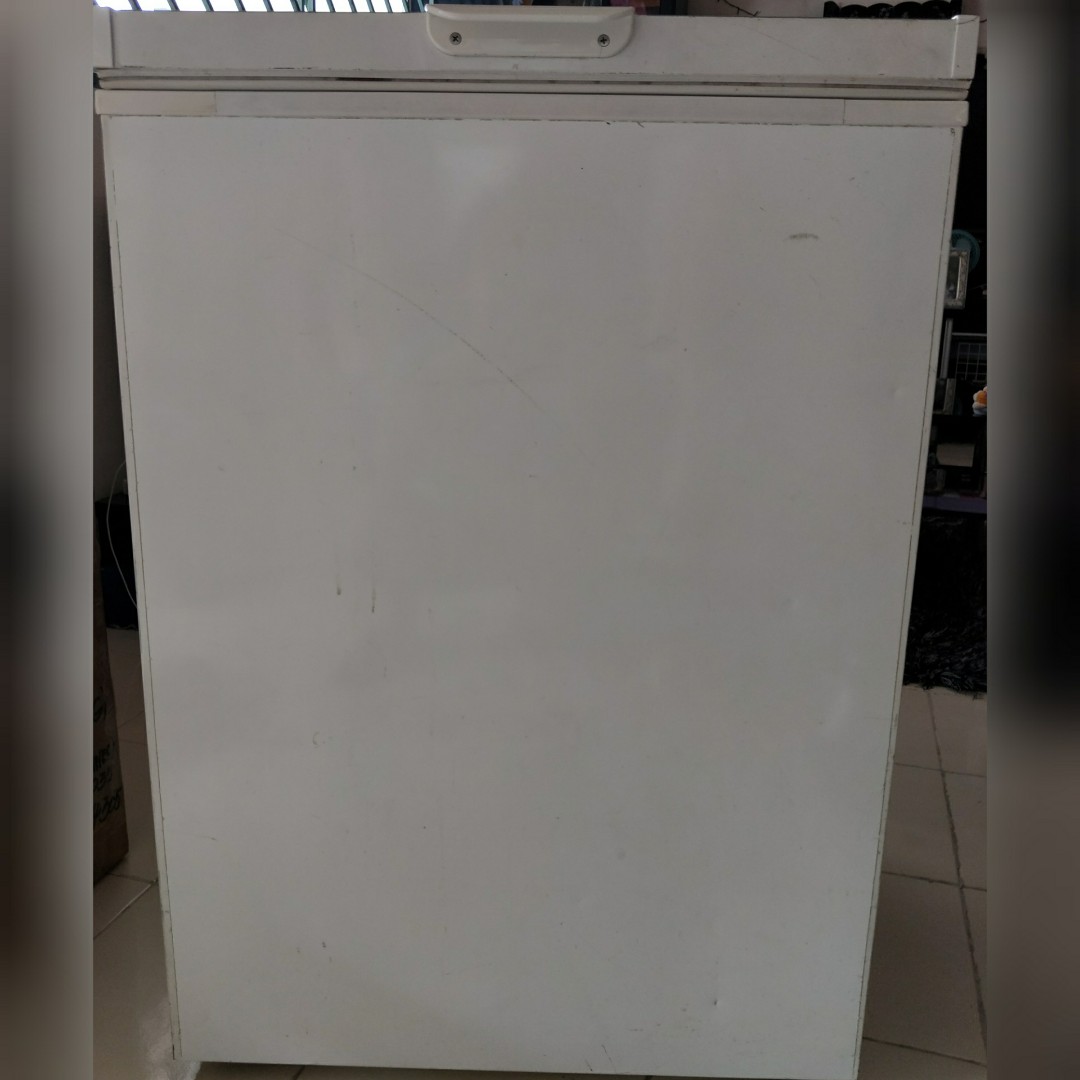 Chest freezer, TV & Home Appliances, Kitchen Appliances, Refrigerators ...