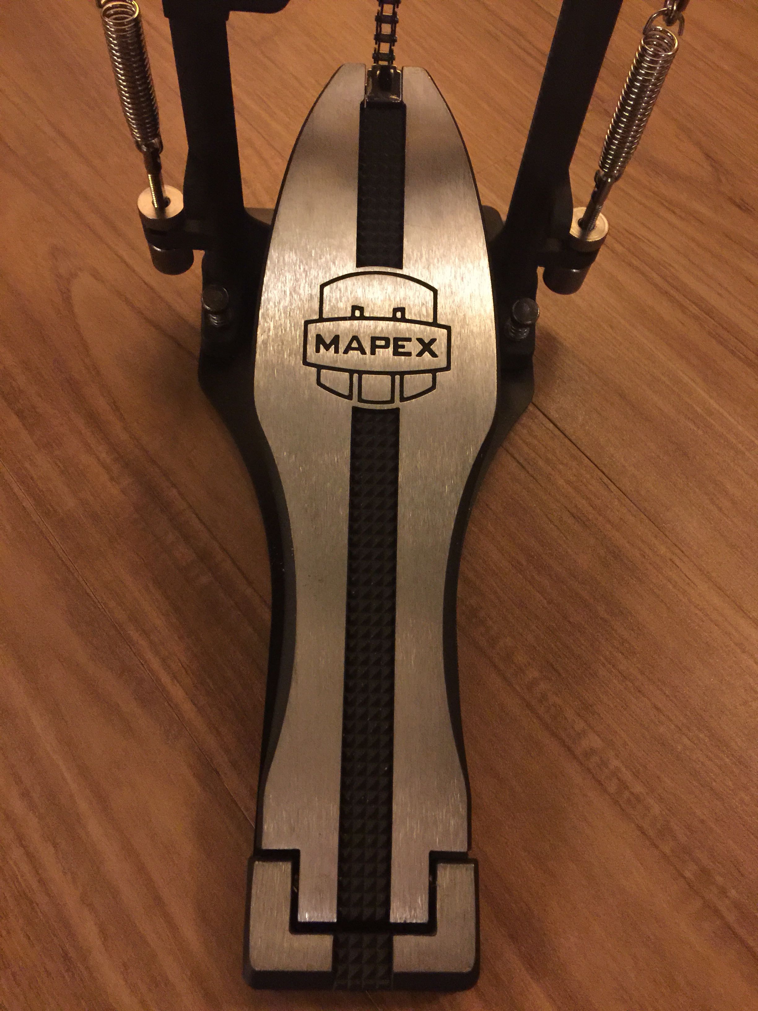 Mapex P400TW double pedal bass drum Hobbies Toys Music Media