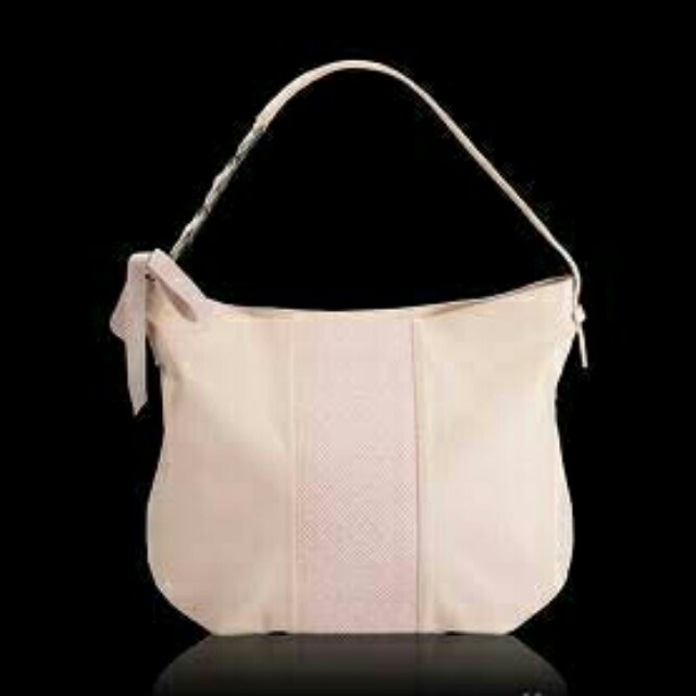 Pink Delight Hobo Pink by Oriflame