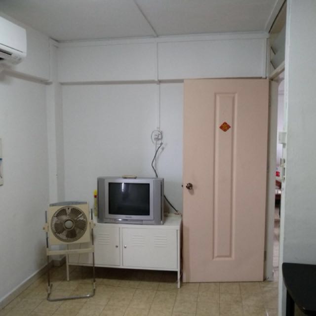 (Category: ) located in . Submitted by eshopoclock (Listing ID 148158040, Image 1). Description: .