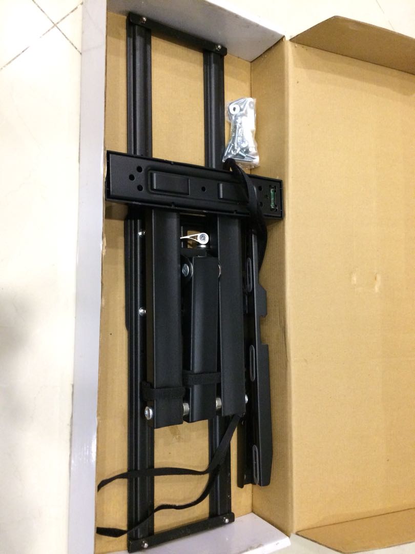 ROSS NEO TV wall mount 36 - 63", TV & Home Appliances, TV