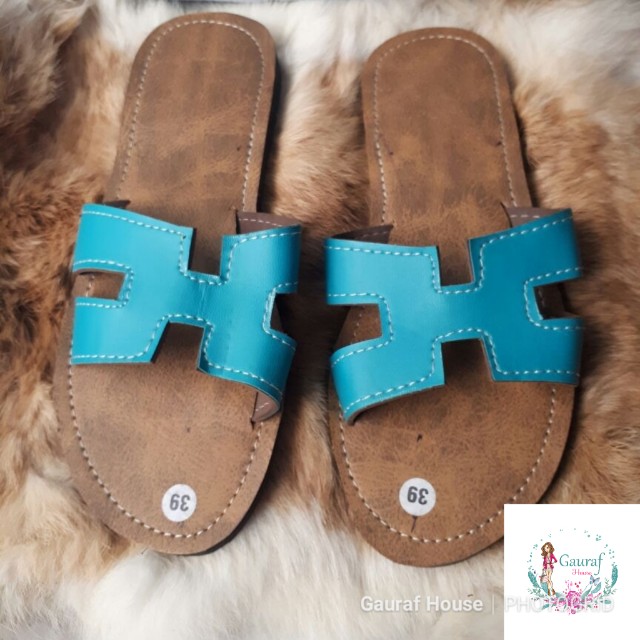 sandal jepit hermes