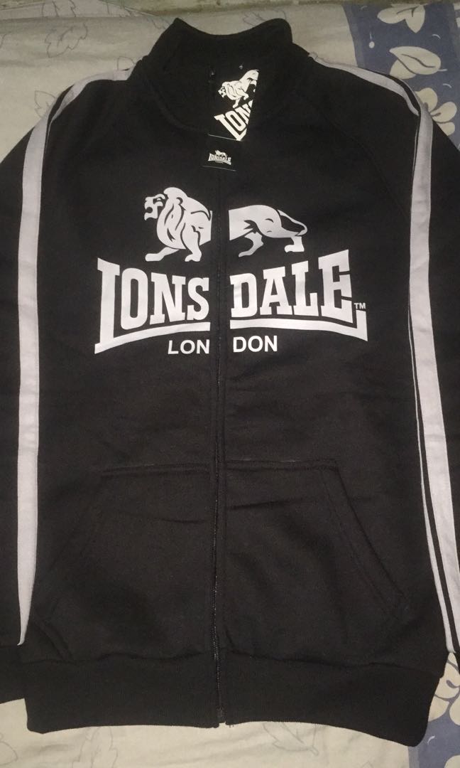Ciri ciri hoodie hotsell lonsdale original