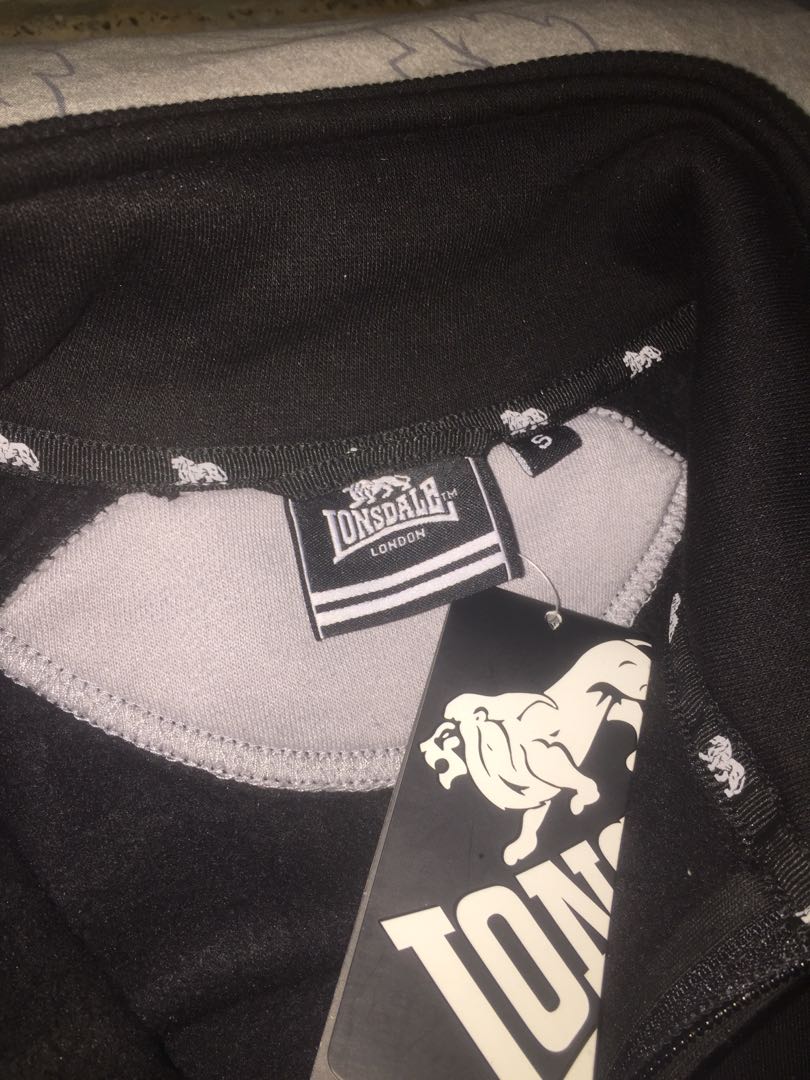 Ciri ciri hoodie lonsdale original online