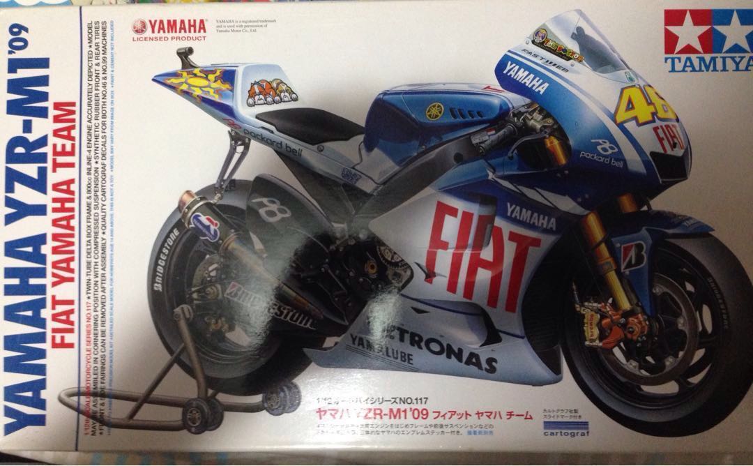 1/12 Tamiya Yamaha YZR-M1 (Valentino Rossi 2009) w Details Up Part ...