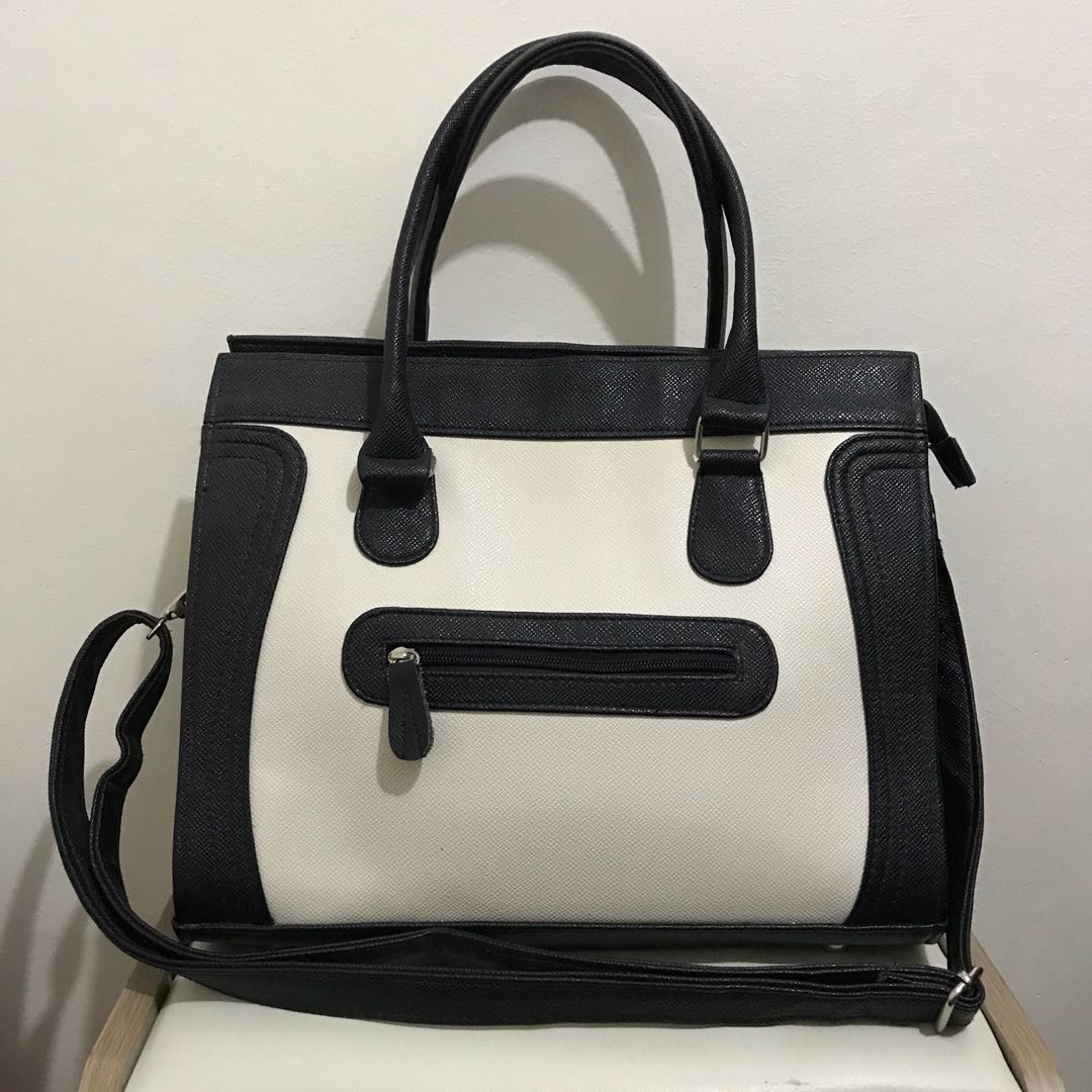CLN tote bag, Women's Fashion, Bags & Wallets, Tote Bags on Carousell