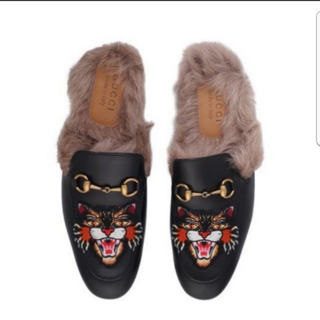 gucci loafers with tiger