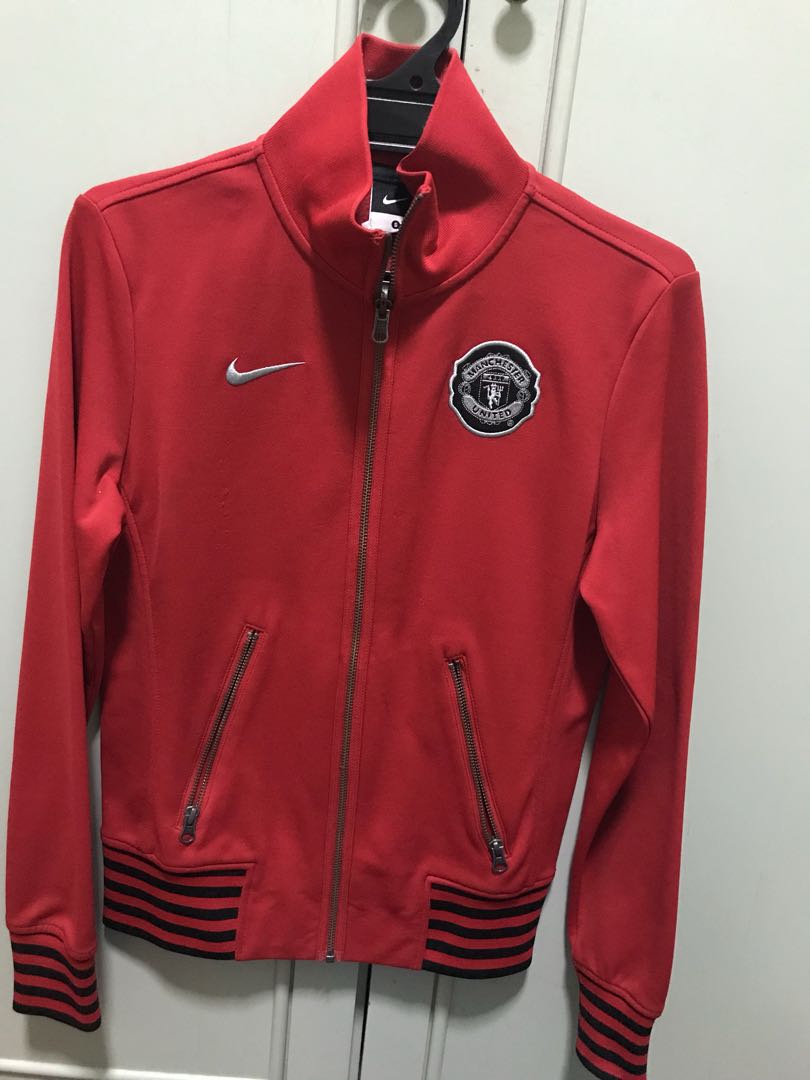 nike jacket singapore