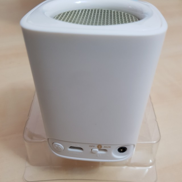 Philips BT100W Wireless Bluetooth Speakers White, Audio, Headphones