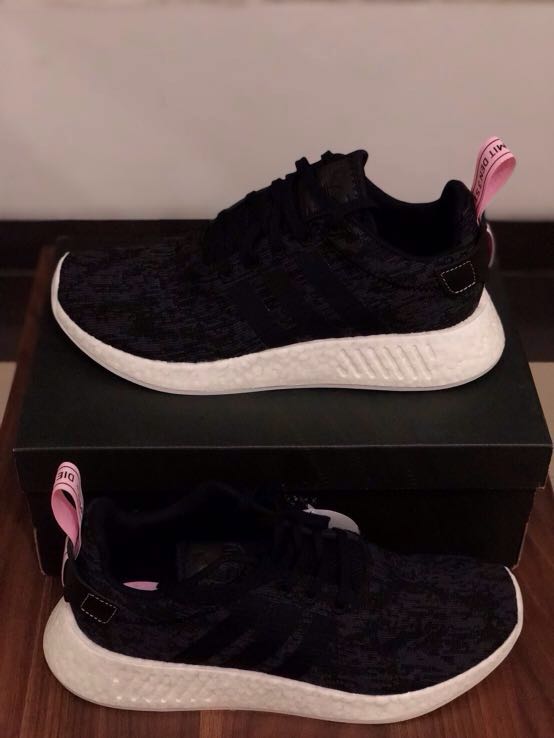 Sepatu adidas nmd r2 clearance